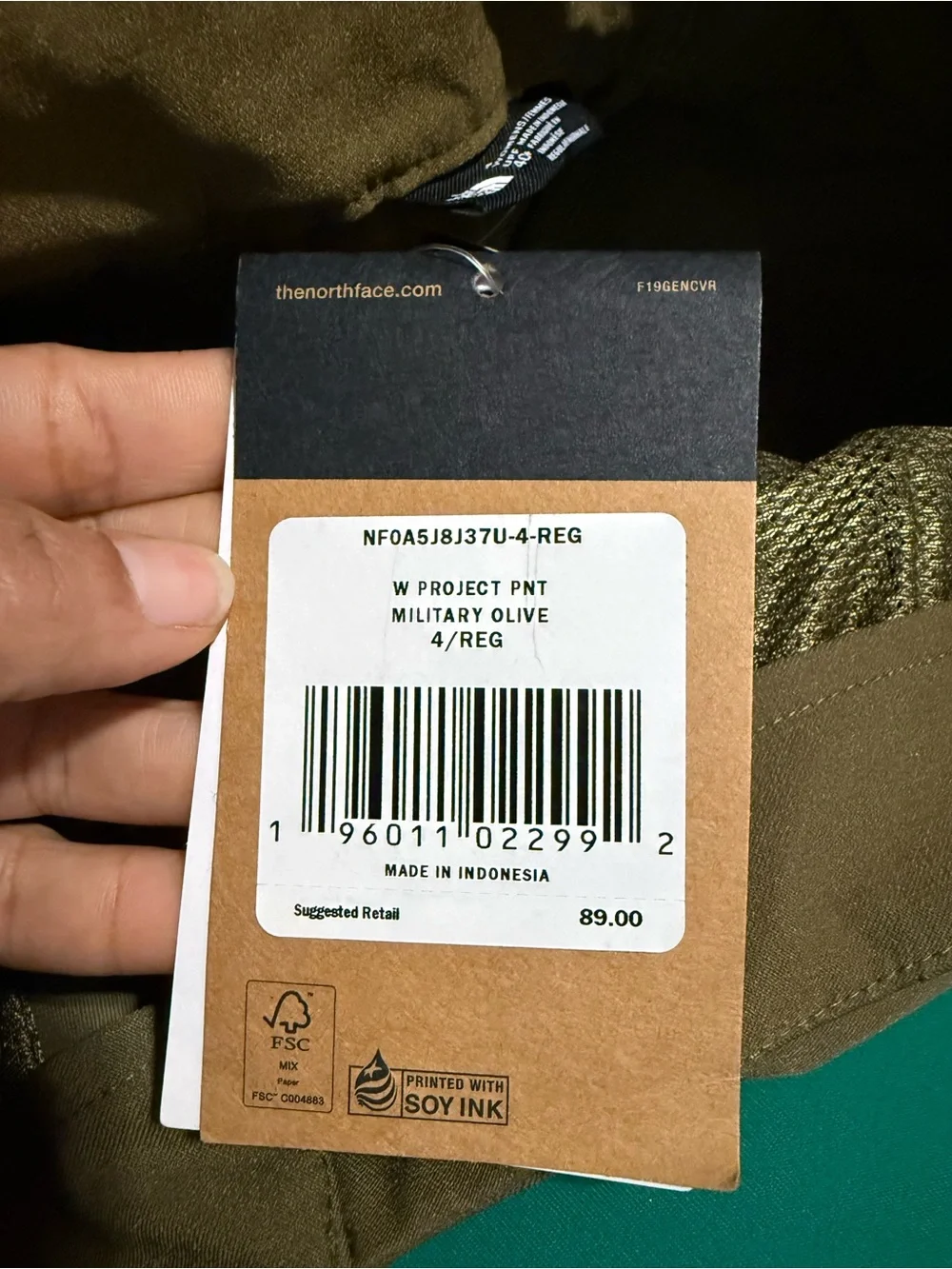 The North Face women’s Cargo Pants in Olive Green